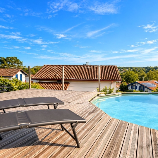 Annonces ANGLET : House | BASSUSSARRY (64200) | 161.00m2 | 945 000 € 