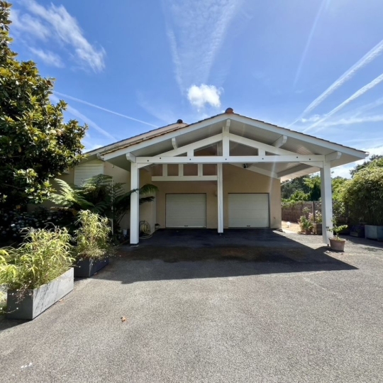  Annonces ANGLET : Maison / Villa | LABENNE (40530) | 260 m2 | 1 043 000 &euro; 