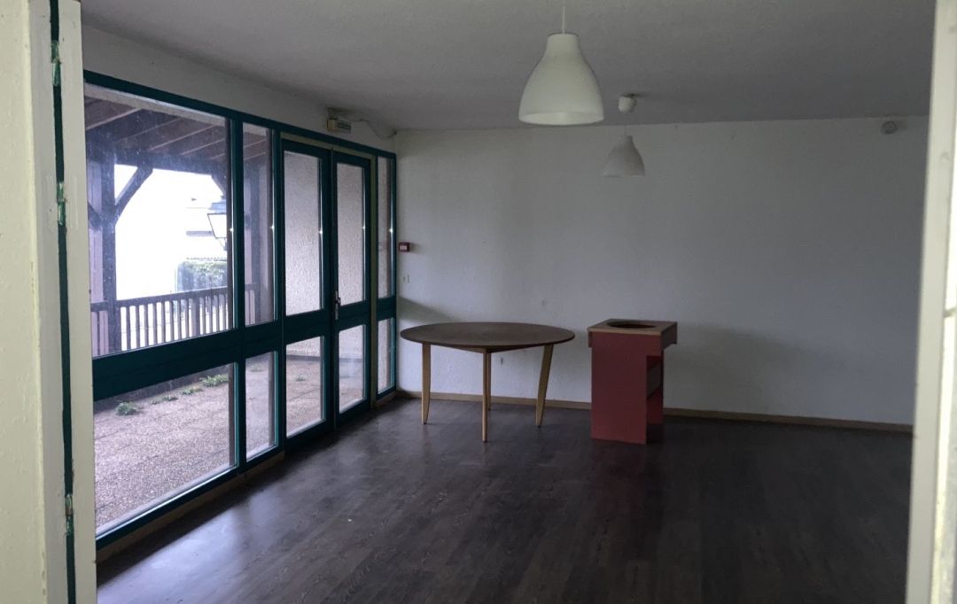 Annonces ANGLET : Appartement | BAYONNE (64100) | 85 m2 | 58 500 &euro; 