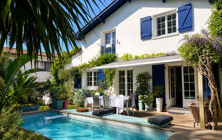 Annonces ANGLET Maison / Villa | BIARRITZ (64200) | 182 m2 | 1 280 000 € 
