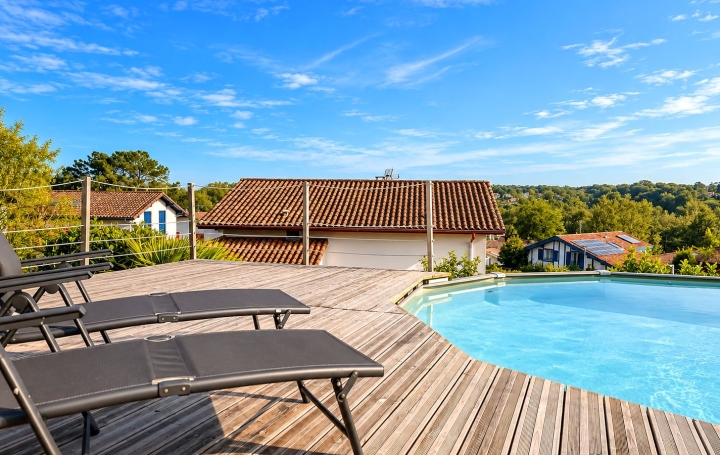  Annonces ANGLET Maison / Villa | BASSUSSARRY (64200) | 161 m2 | 945 000 € 